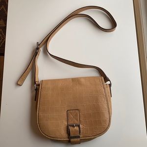 ✨ Michael Kors crossbody tan leather purse